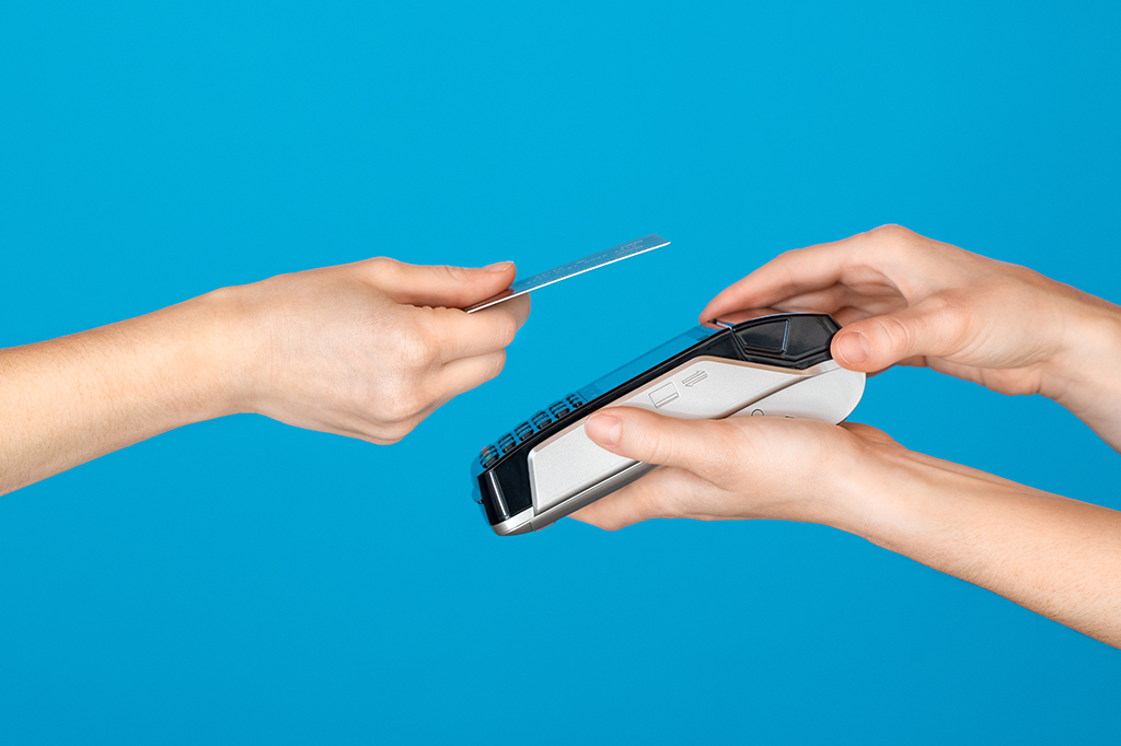 Cartão corporativo: o que configura mau uso e quais são suas consequências