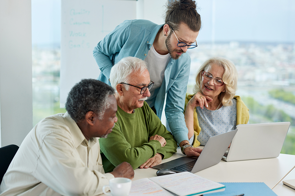 Como aproveitar as vantagens da diversidade geracional