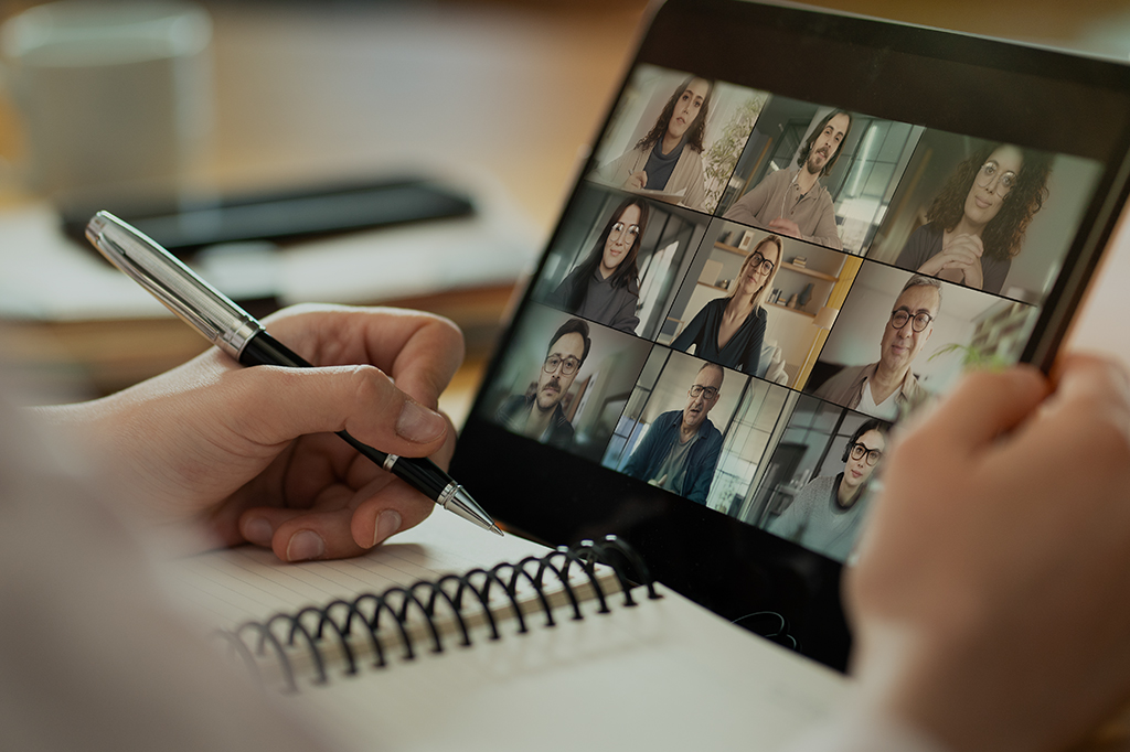 Quanto dinheiro sua empresa está perdendo com reuniões?